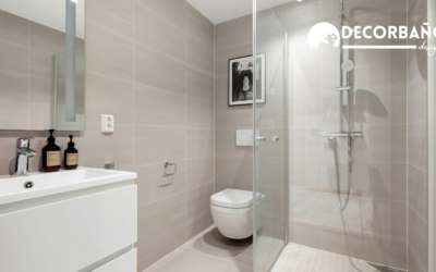 Platos de ducha extraplano antideslizantes: qué debes valorar antes de comprar